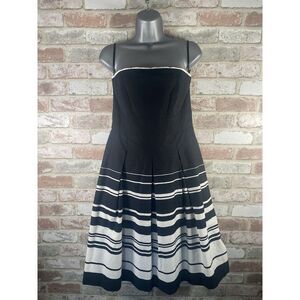 White House Black Market Black A line‎ Dress Sz 6 Strapless knee length NWT